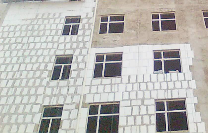 “低成本硅基真空絕熱板的規(guī)模化制備與建筑應(yīng)用示范”通過驗收