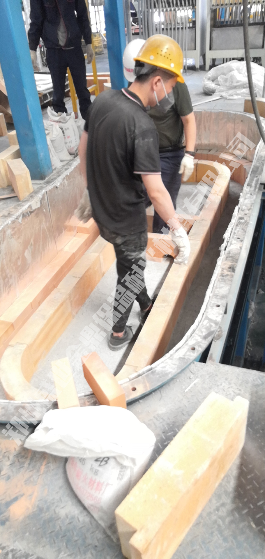 銅廠上引爐采用納米隔熱板案例來分析